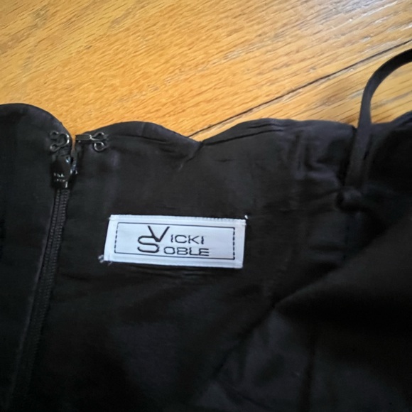 NYC DESIGNER STRAPLESS TAFFETA COCKTAIL DRESS - Picture 11 of 14